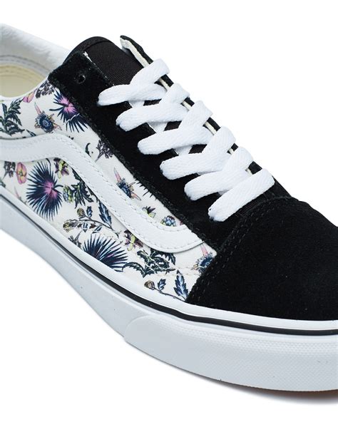 vans sneakers for women